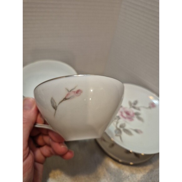 Three Castle China Garland Set Of 4 Teacups And Saucers Pink Roses - Picture 7 of 14